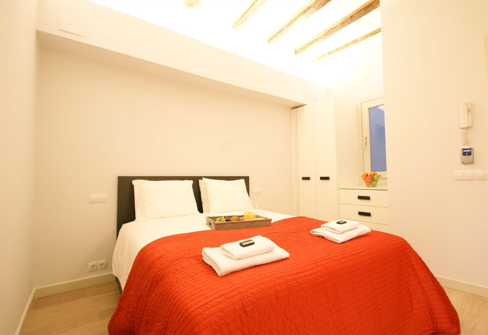 Bcn Town Apartments Born برشلونة المظهر الخارجي الصورة